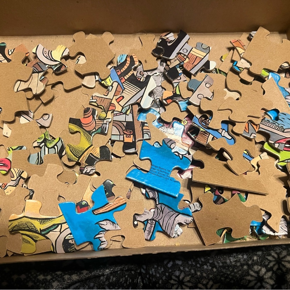 Teenage Mutant Ninja Turtles Puzzle - Colorful Adventure - Picture 2 of 2